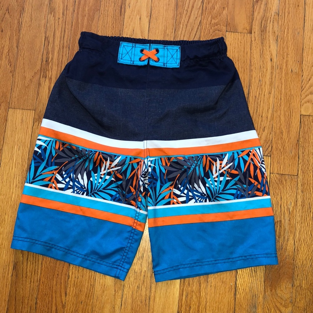 Cherokee Swim Trunks - size Large